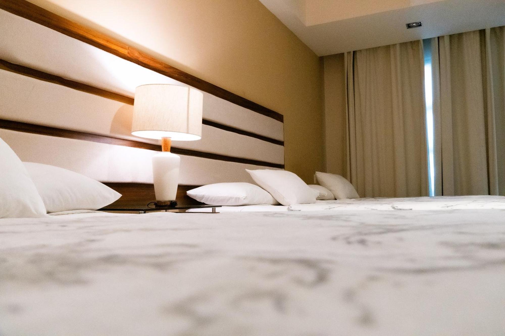 Infinity Triple Aparthotel